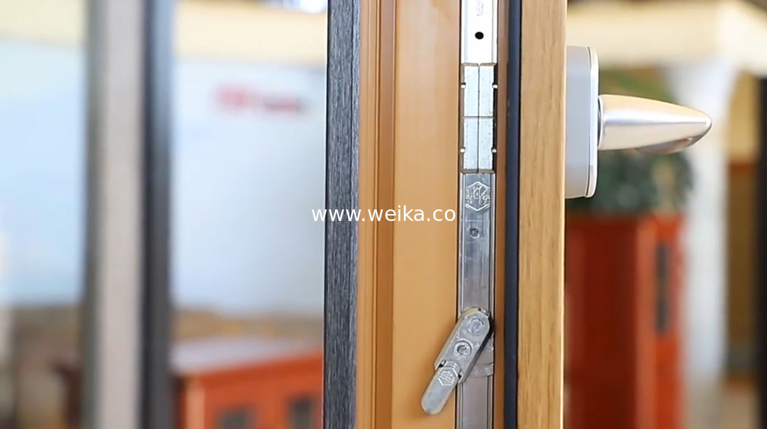 허리케인 캐시먼트 열 수 있는 기울기 및 회전 UPVC 창문 비닐 색상